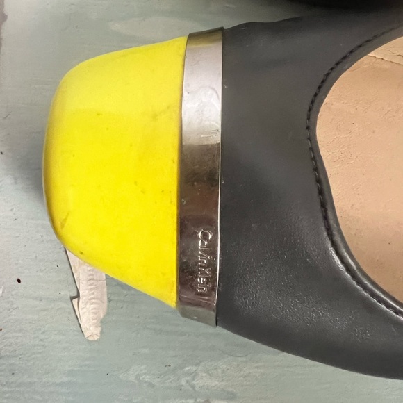 Calvin Klein.     BCBG.   EACH Pair $20 - Picture 3 of 7